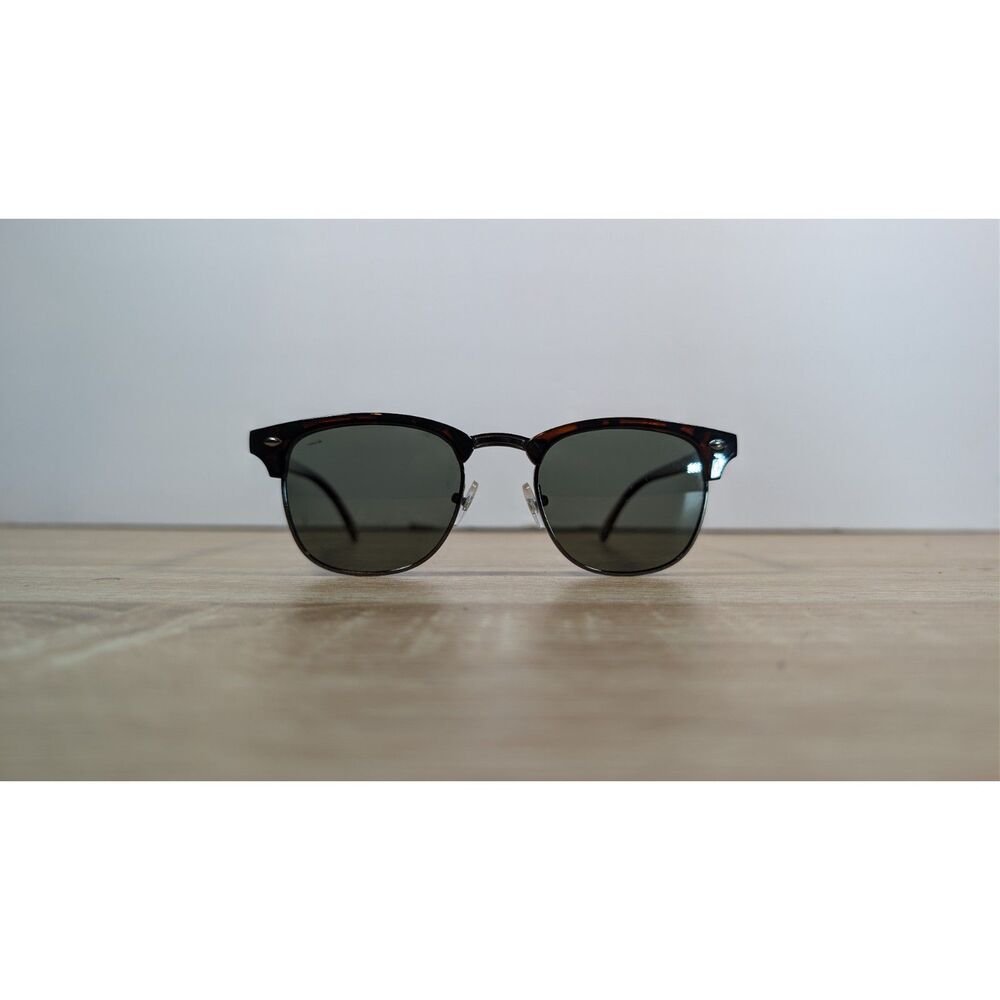 Polarized Foster Grant Tortoiseshell Sunglasses Classic